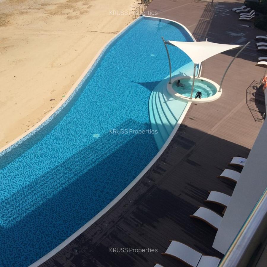 3 Bed Apartment with En Suite at As1930 - 18