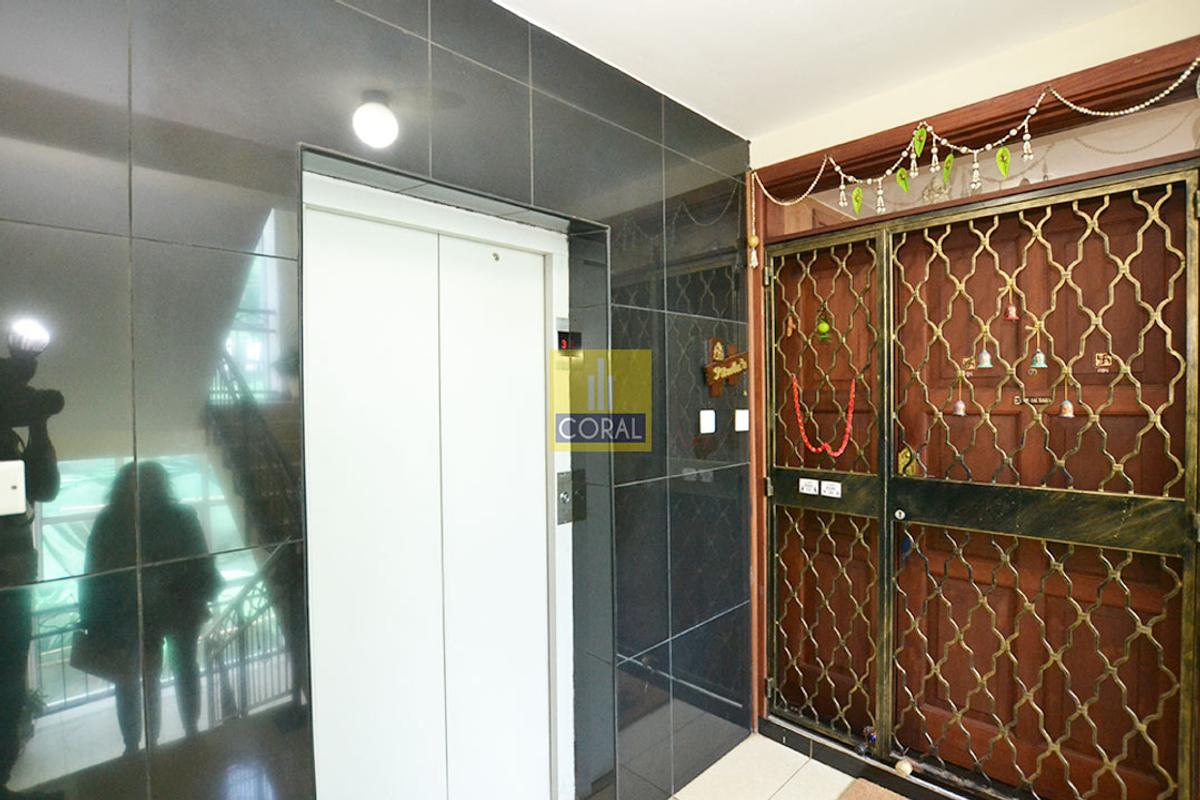 4 Bed Apartment with Backup Generator in Parklands - 17