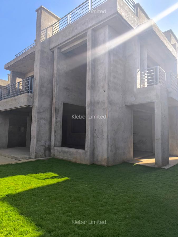 4 Bed House with En Suite at Muhuri Road - 8