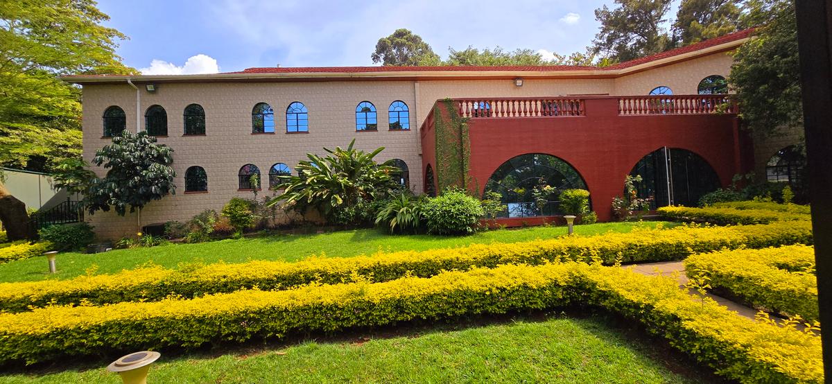 Commercial Property with Service Charge Included at Runda Grove - 17