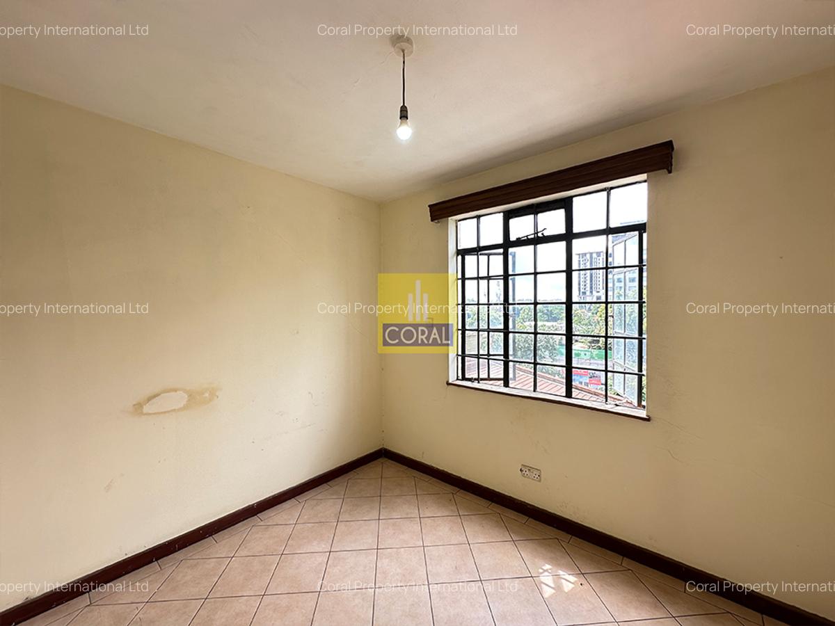4 Bed Apartment in Westlands Area - 10