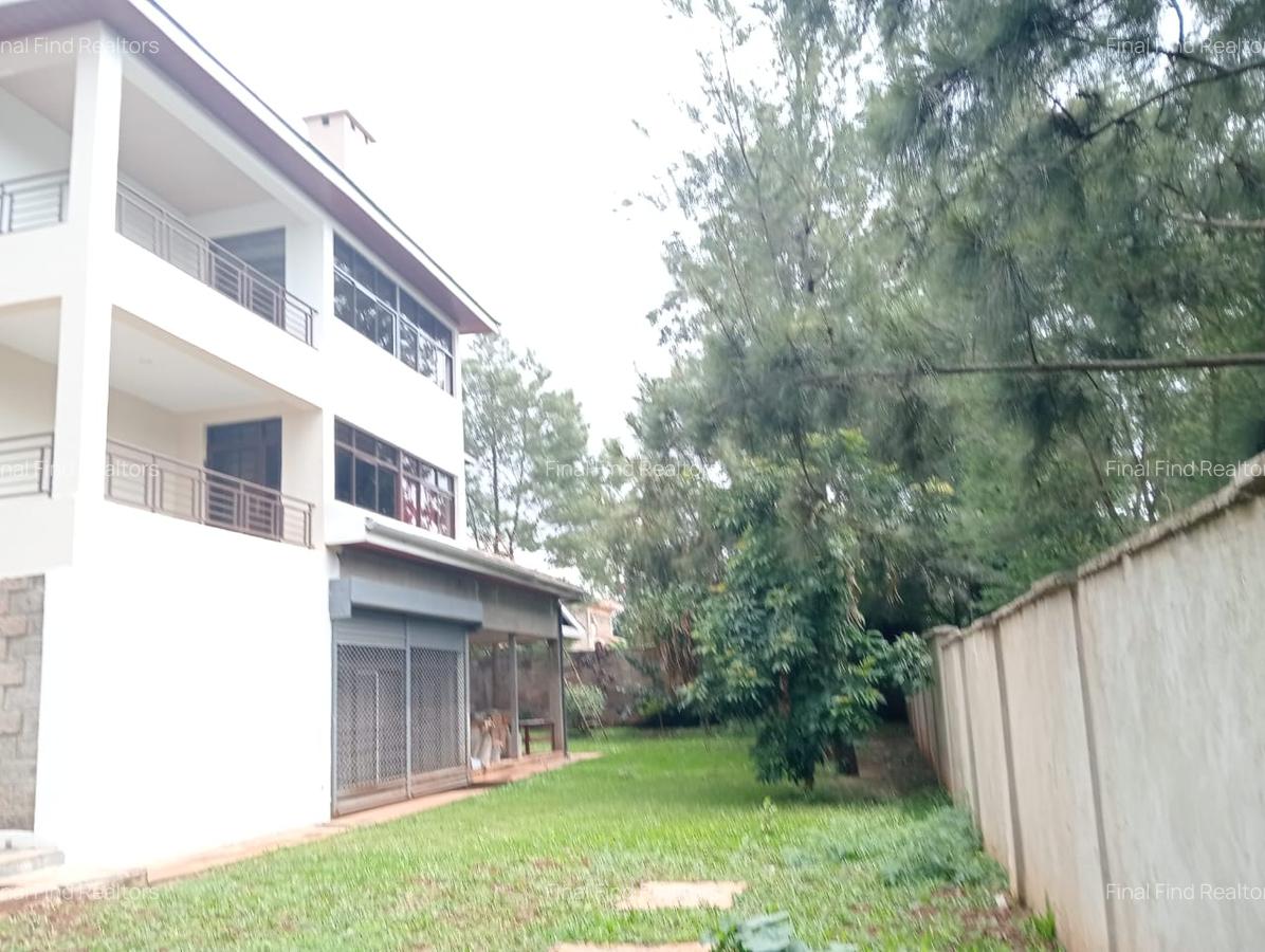Furnished 2 Bed Apartment with En Suite in Runda - 4