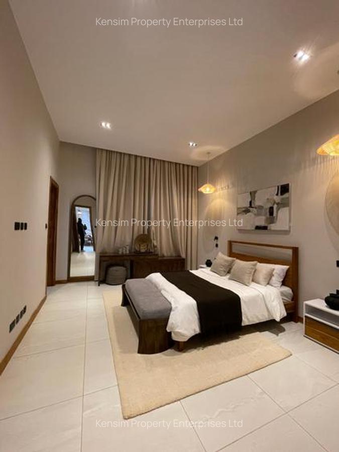 4 Bed Apartment with En Suite in Loresho - 3