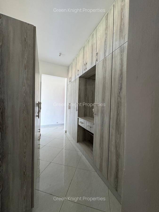 Serviced 4 Bed Apartment with En Suite in Nyali Area - 13