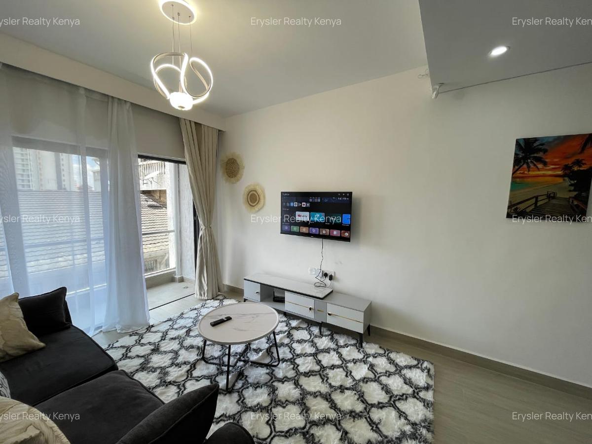 Serviced 1 Bed Apartment with Swimming Pool at - 3