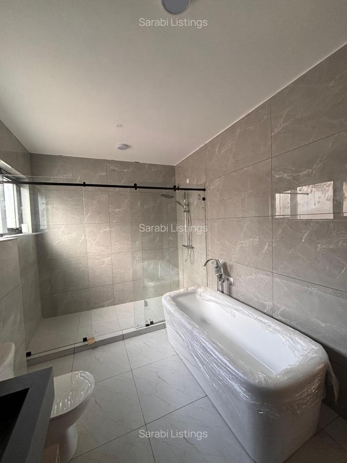 6 Bed Townhouse with En Suite in Lavington - 15