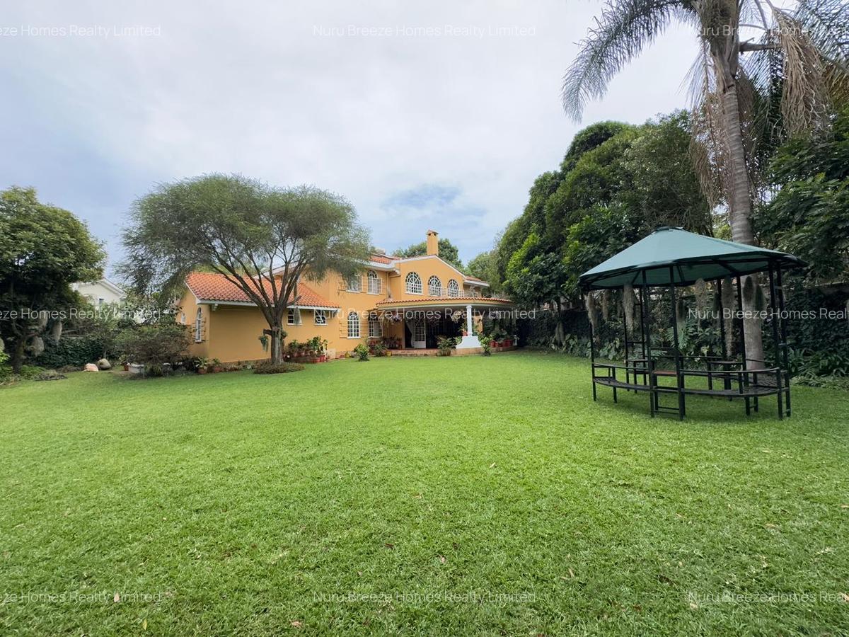 5 Bed House with En Suite in Runda - 7