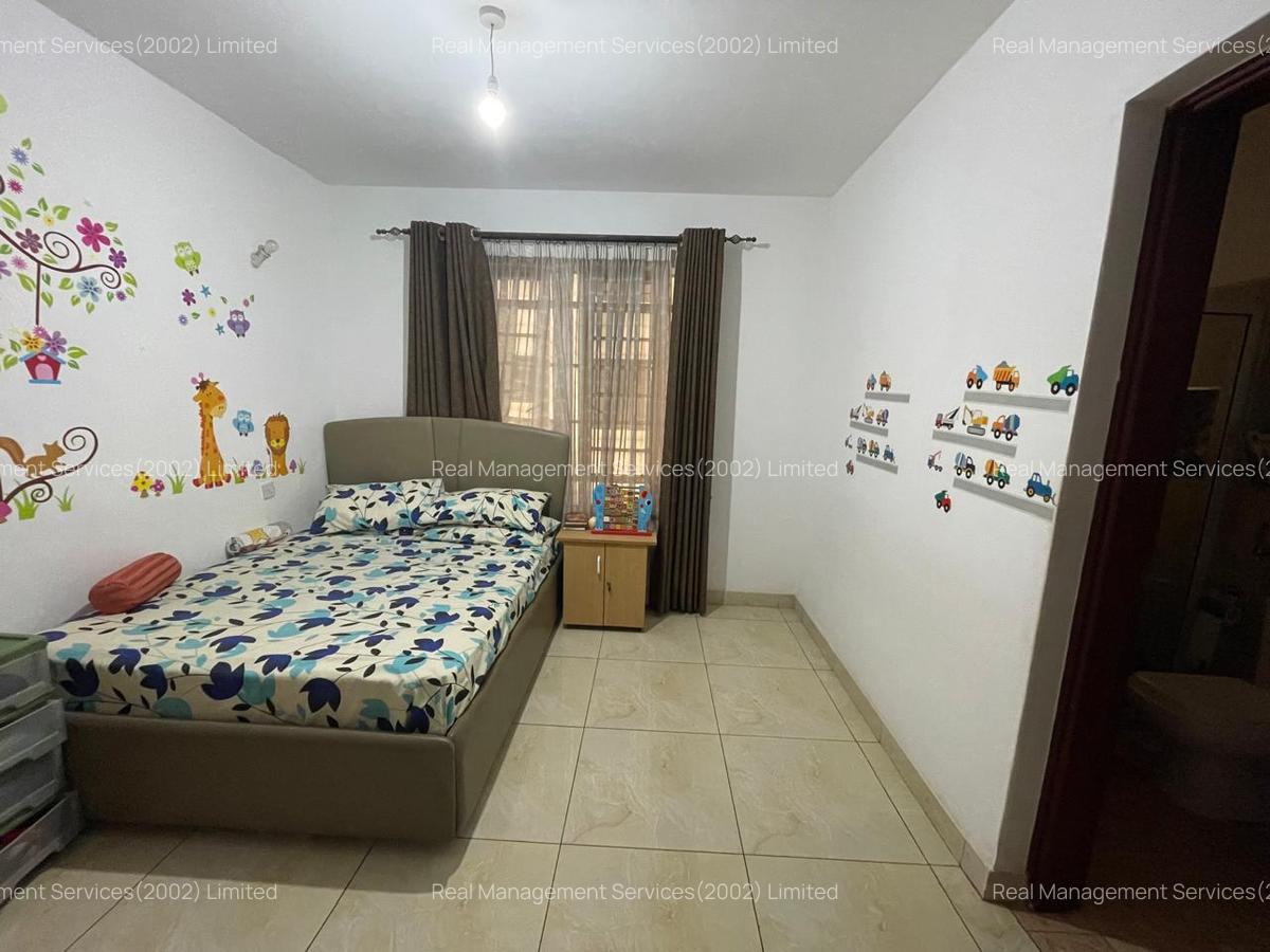 3 Bed Apartment with En Suite at 1St Parklands - 7