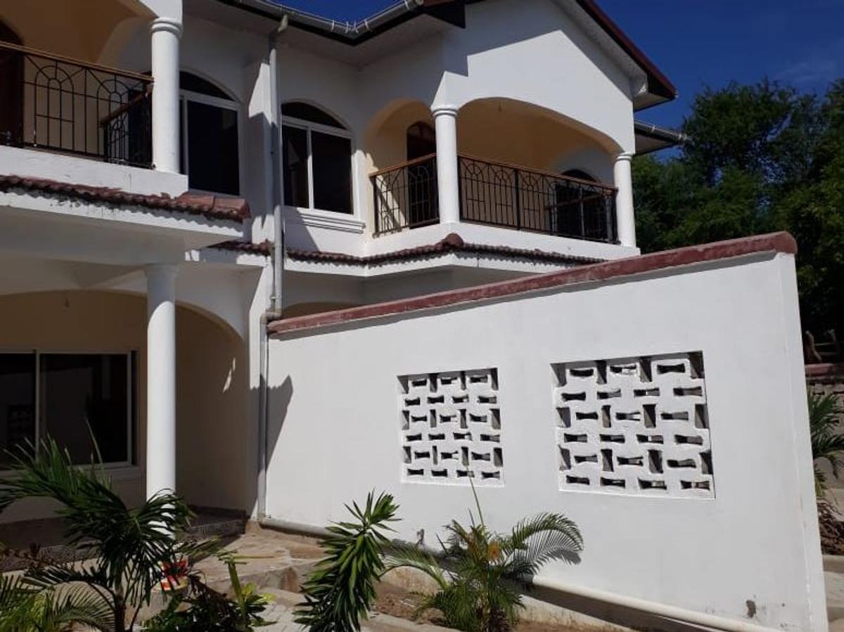 4 Bed Townhouse in Kilifi County - 3