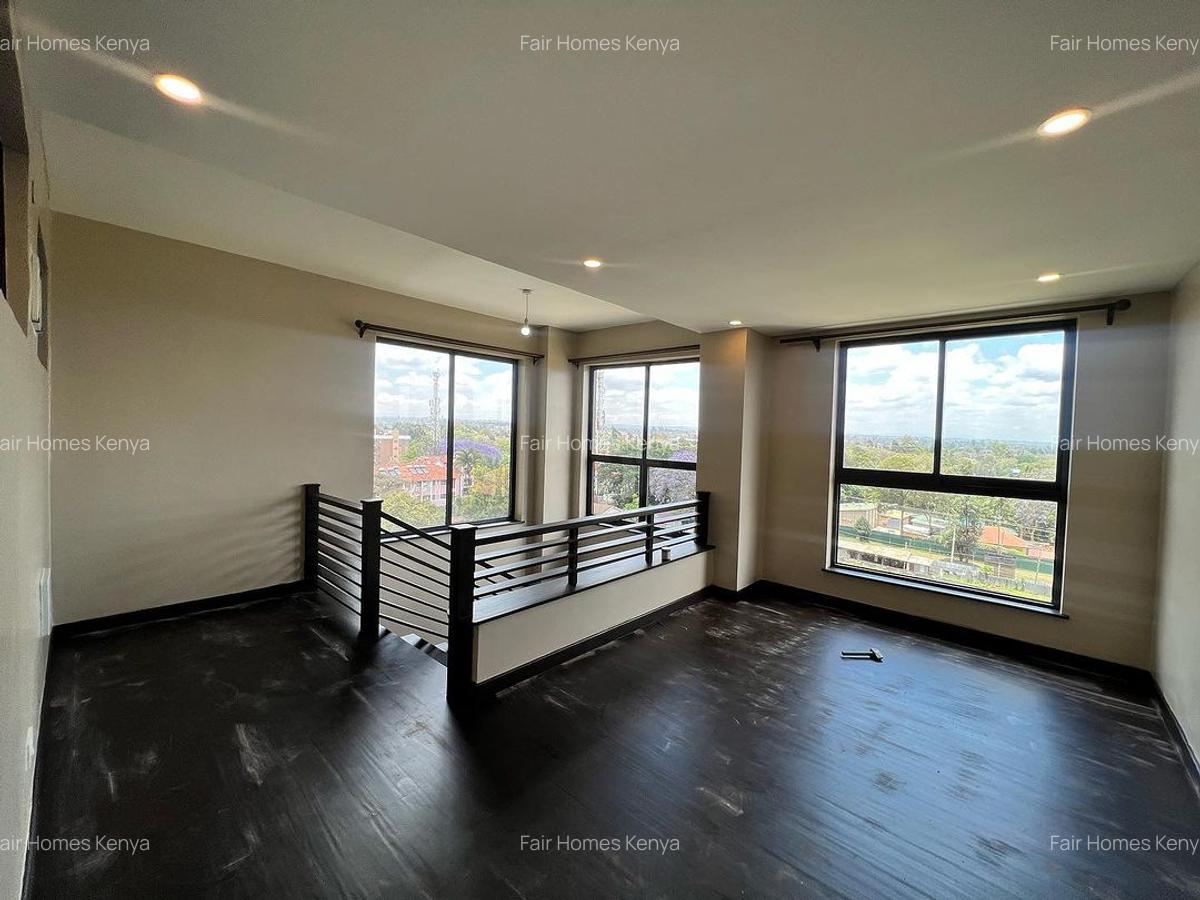 4 Bed Apartment with En Suite at Valley Arcade - 19