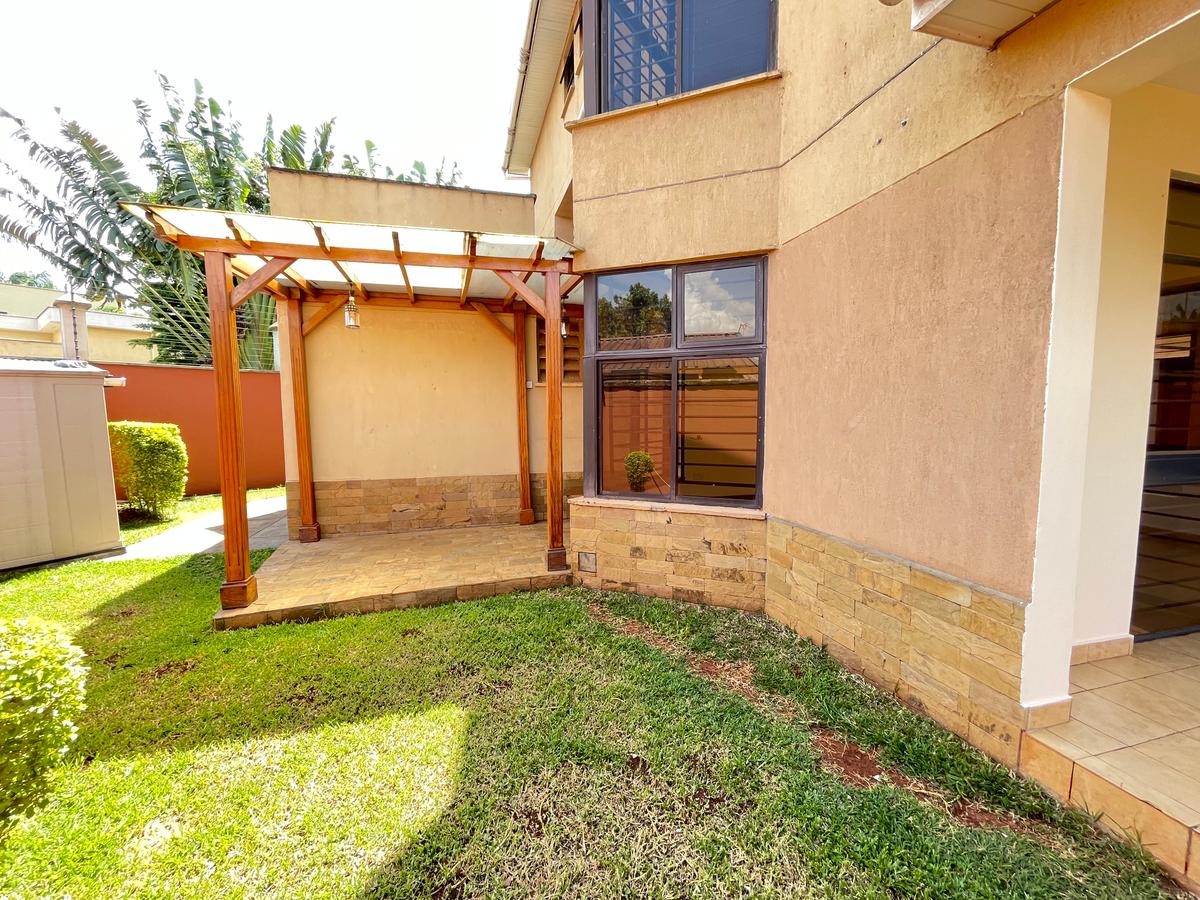 5 Bed Townhouse in Lavington - 3