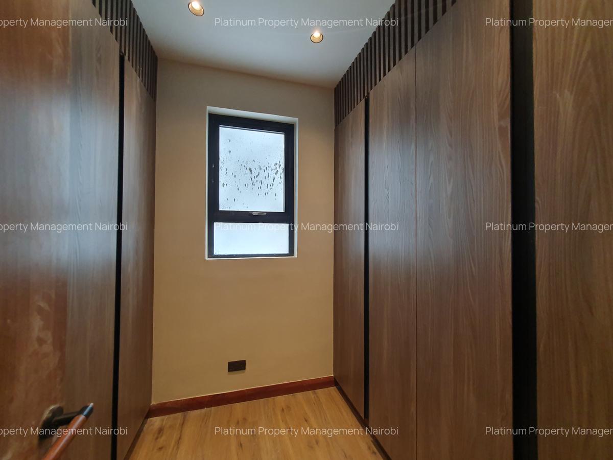 4 Bed Apartment with En Suite at Off General Mathenge Drive - 20