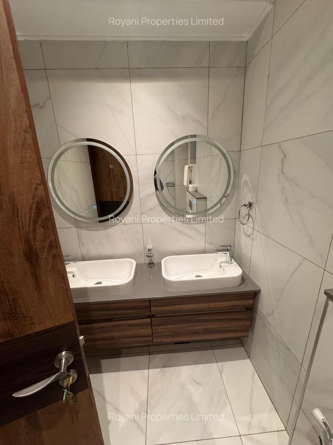 Serviced 3 Bed Apartment with En Suite in Westlands Area - 11