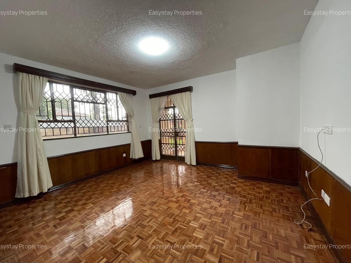 5 Bed House with En Suite in Runda - 6