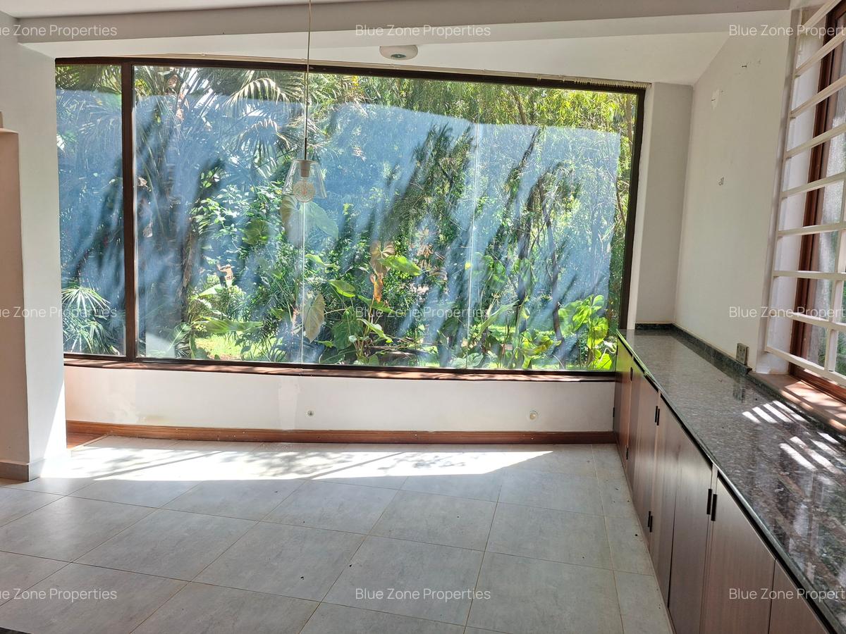 5 Bed House with En Suite at Runda - 9