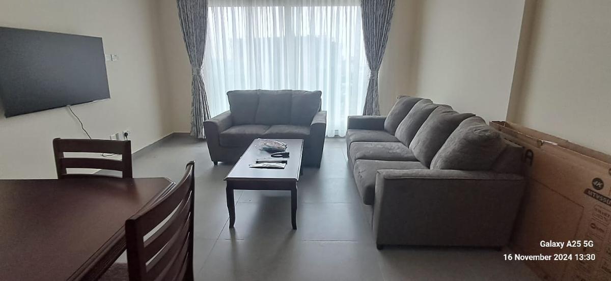 Furnished 2 Bed Apartment with En Suite at Parklands - 4