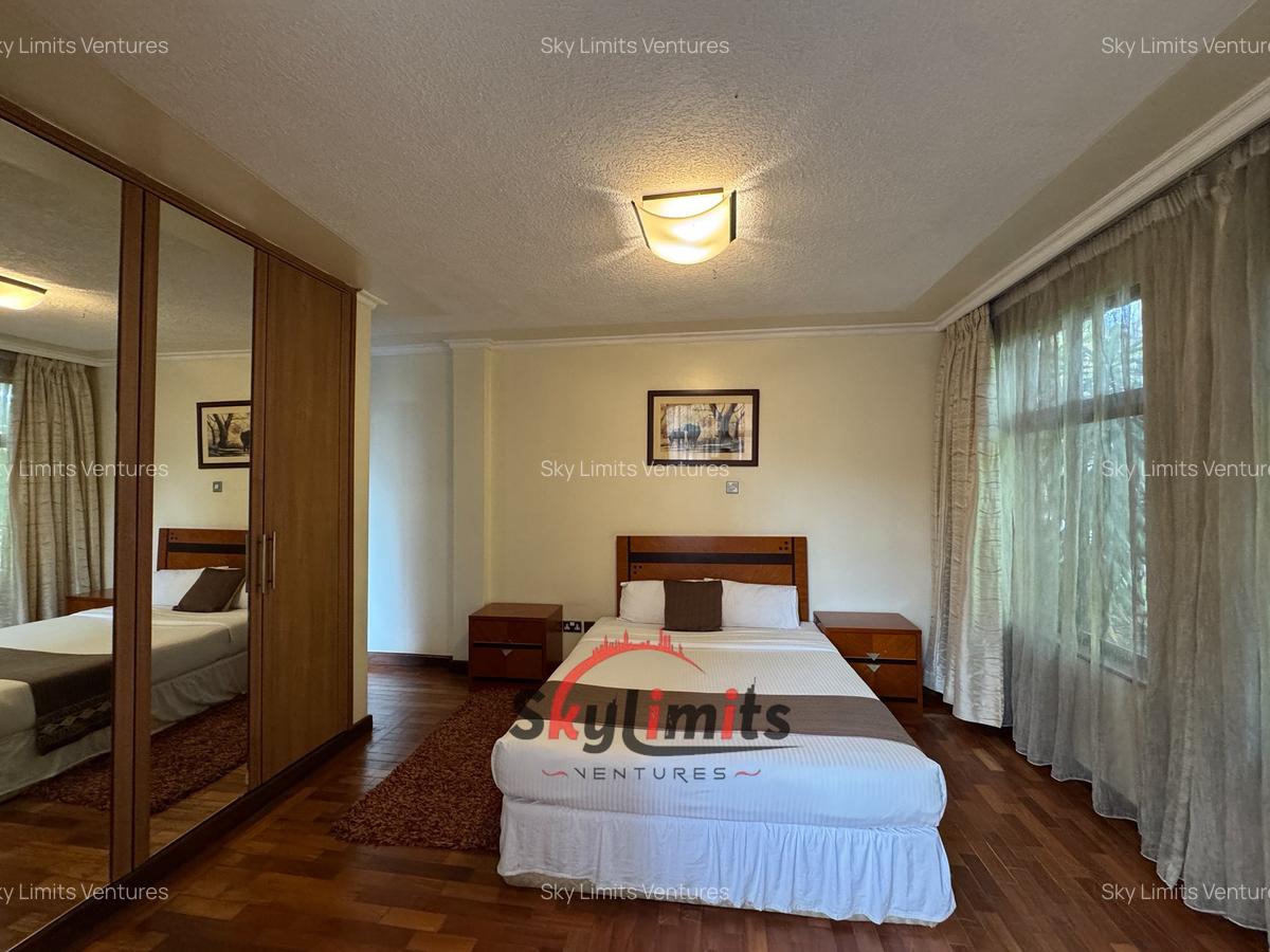 2 Bed Apartment with En Suite in State House - 7