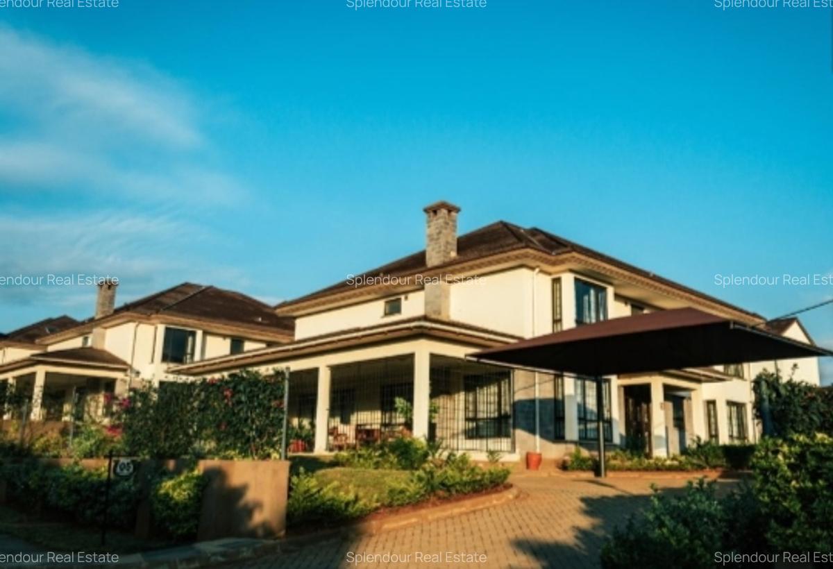 4 Bed Villa with En Suite in Runda - 3