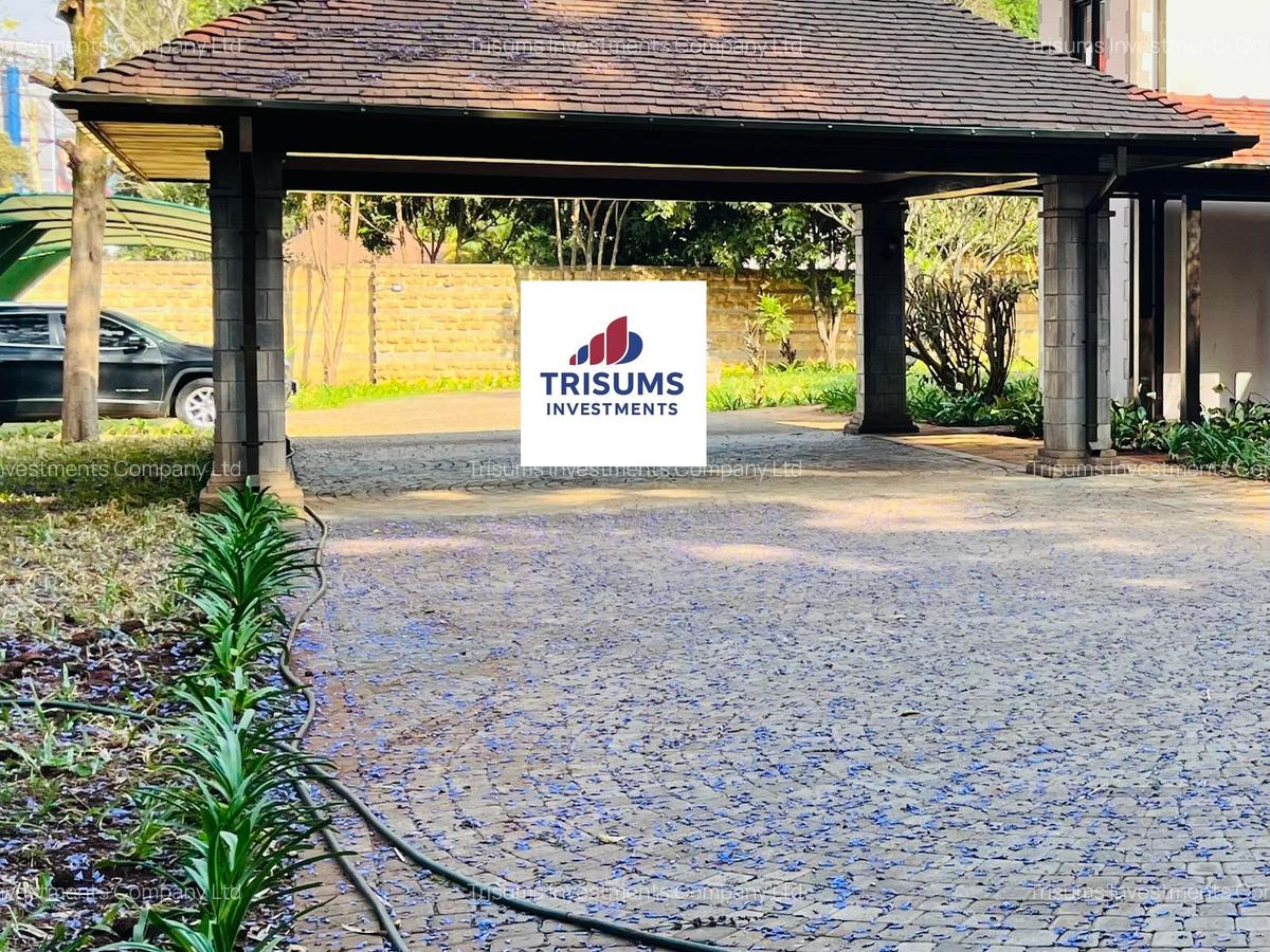 5 Bed Townhouse with En Suite in Gigiri - 15