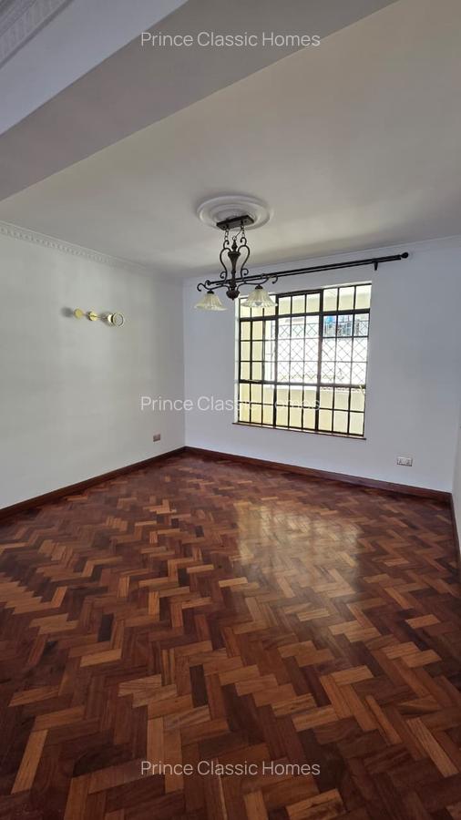 3 Bed Apartment with En Suite in Lavington - 3
