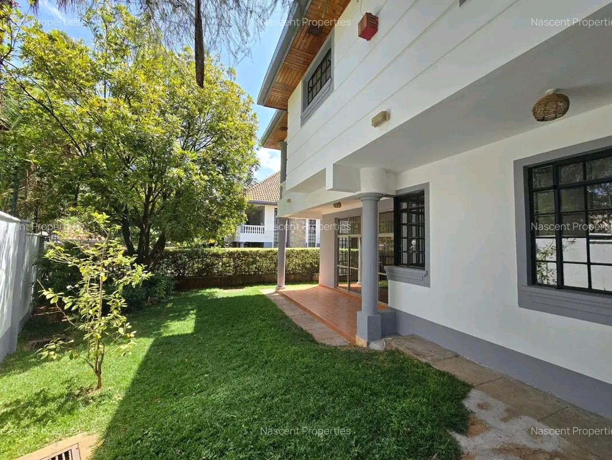 4 Bed Townhouse with En Suite in Lavington - 3