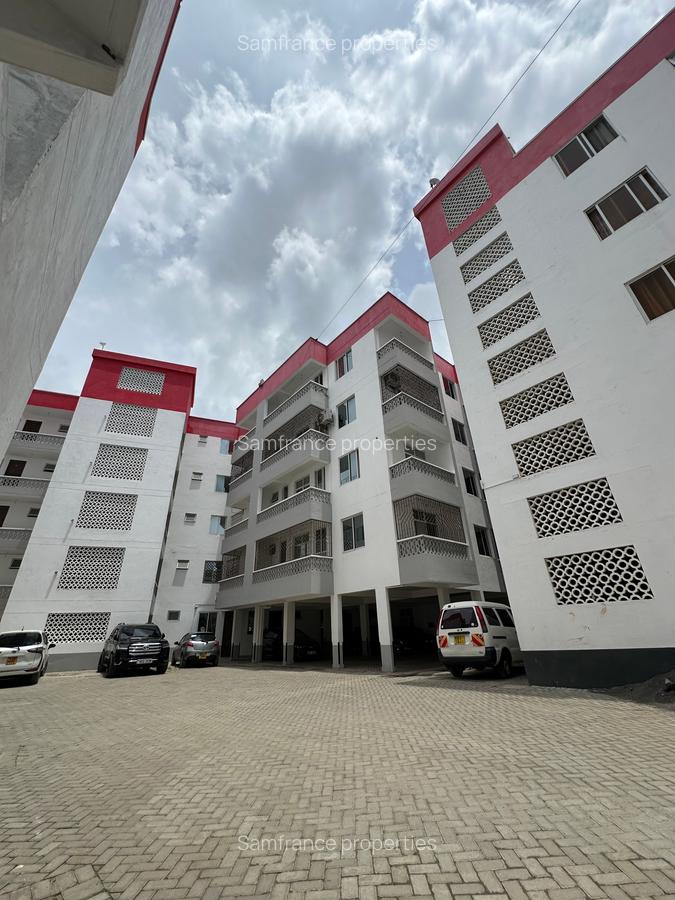 Serviced Studio Apartment with Swimming Pool at Mtwapa - 4