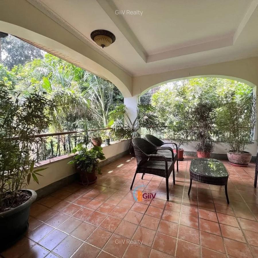 Serviced 2 Bed Apartment with En Suite in Nyari - 2