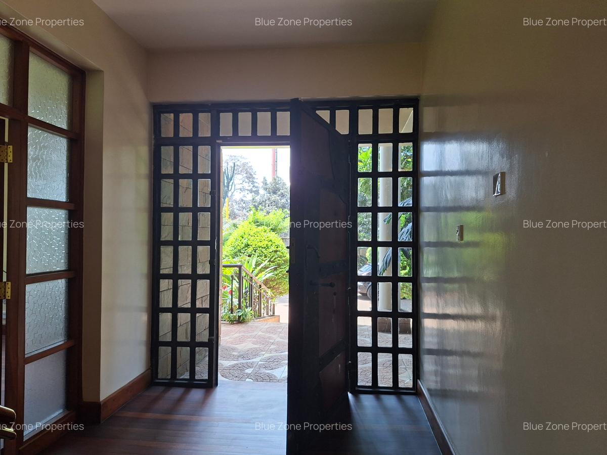 4 Bed Townhouse with En Suite at Muthaiga - 3