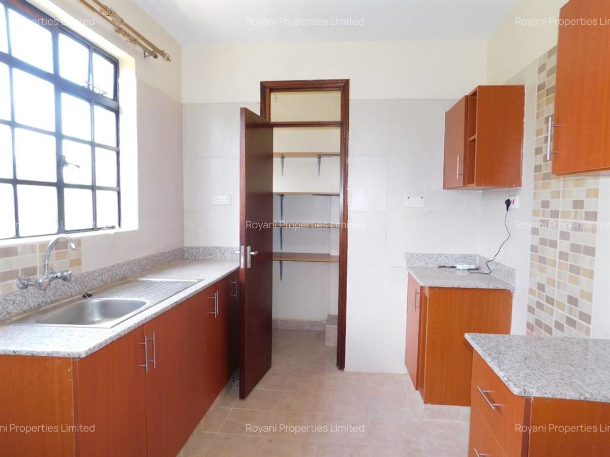3 Bed Apartment with En Suite at Fourways Junction Kiambu Rd - 6