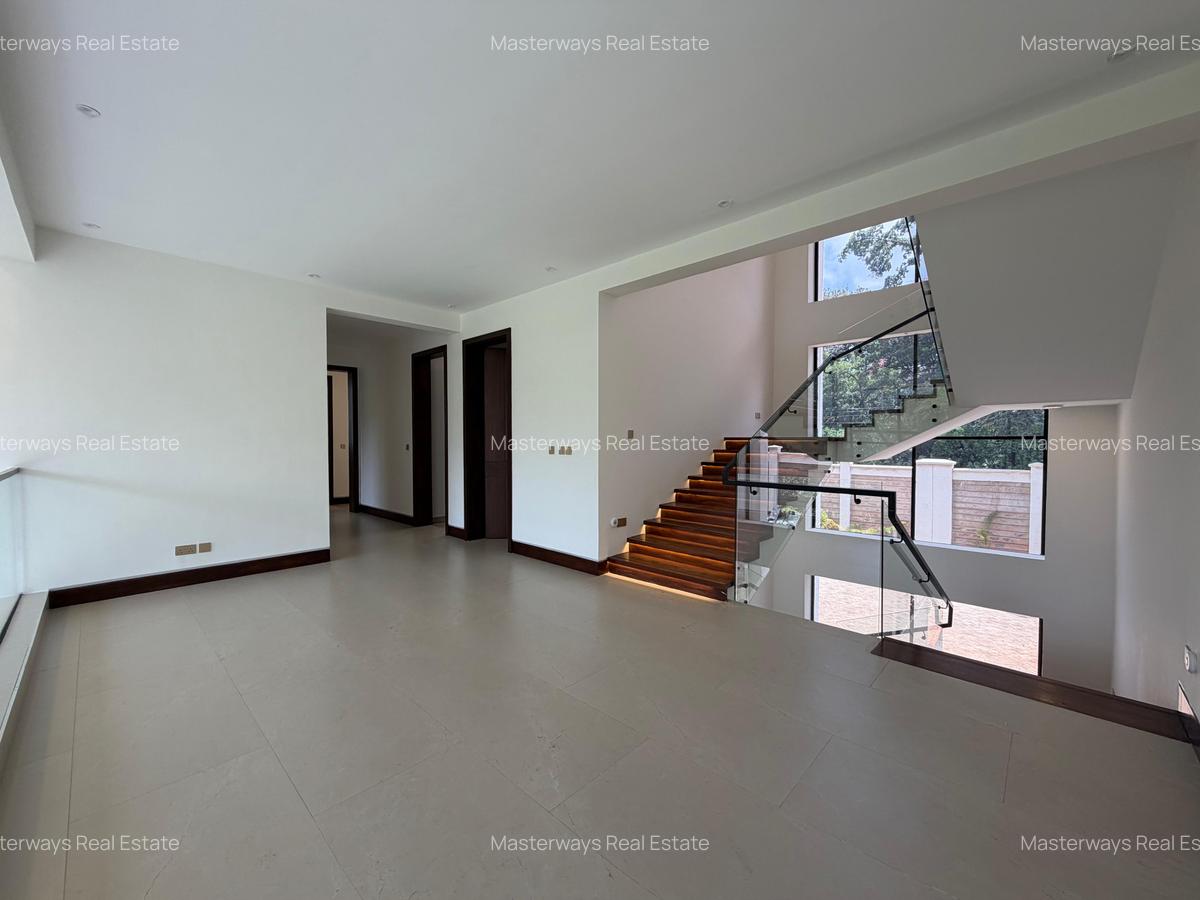 6 Bed Villa with En Suite at Peponi Road - 6