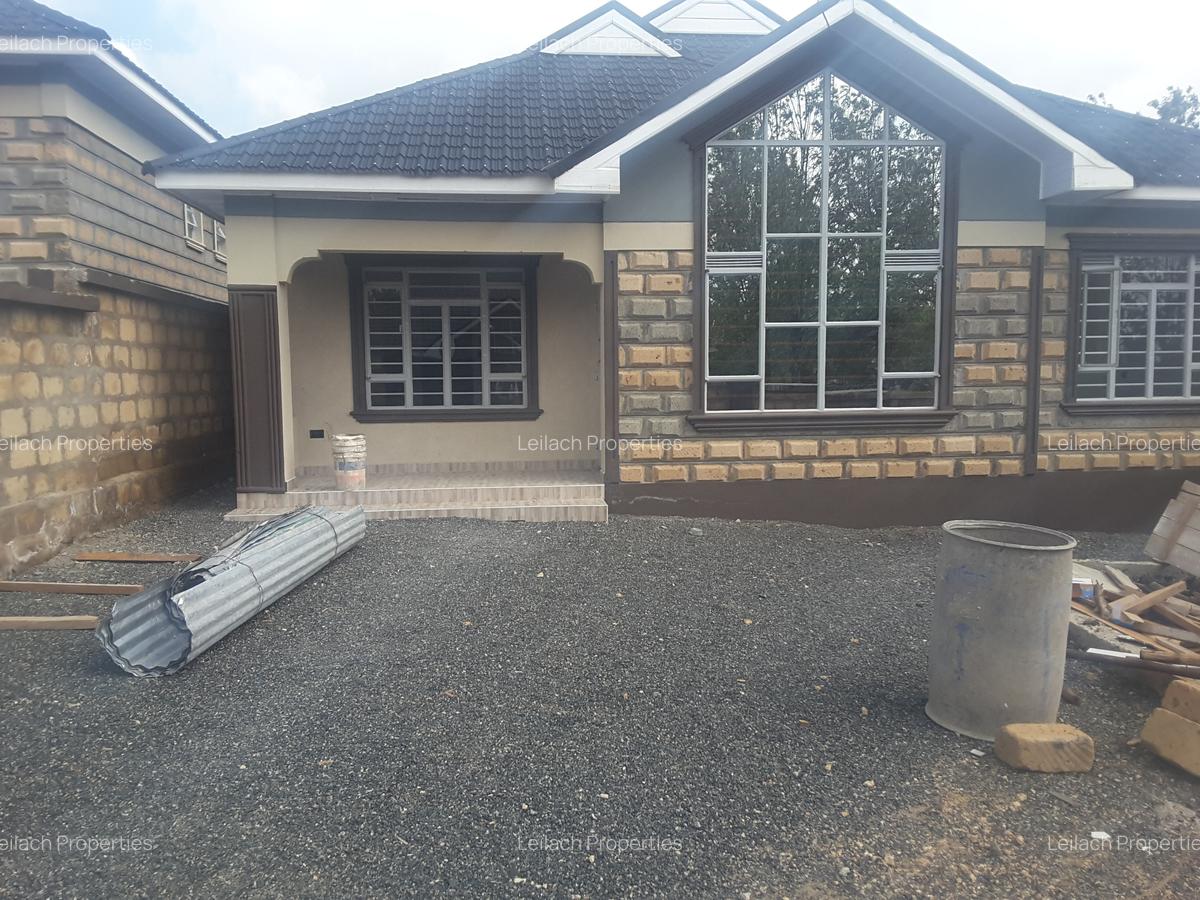 4 Bed House with En Suite in Ngong - 1