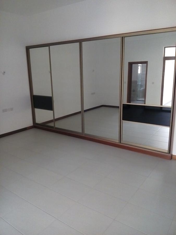 3 Bed Apartment with En Suite in Nyali Area - 14