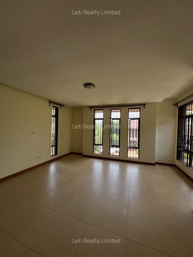 4 Bed Townhouse with En Suite in Runda - 7