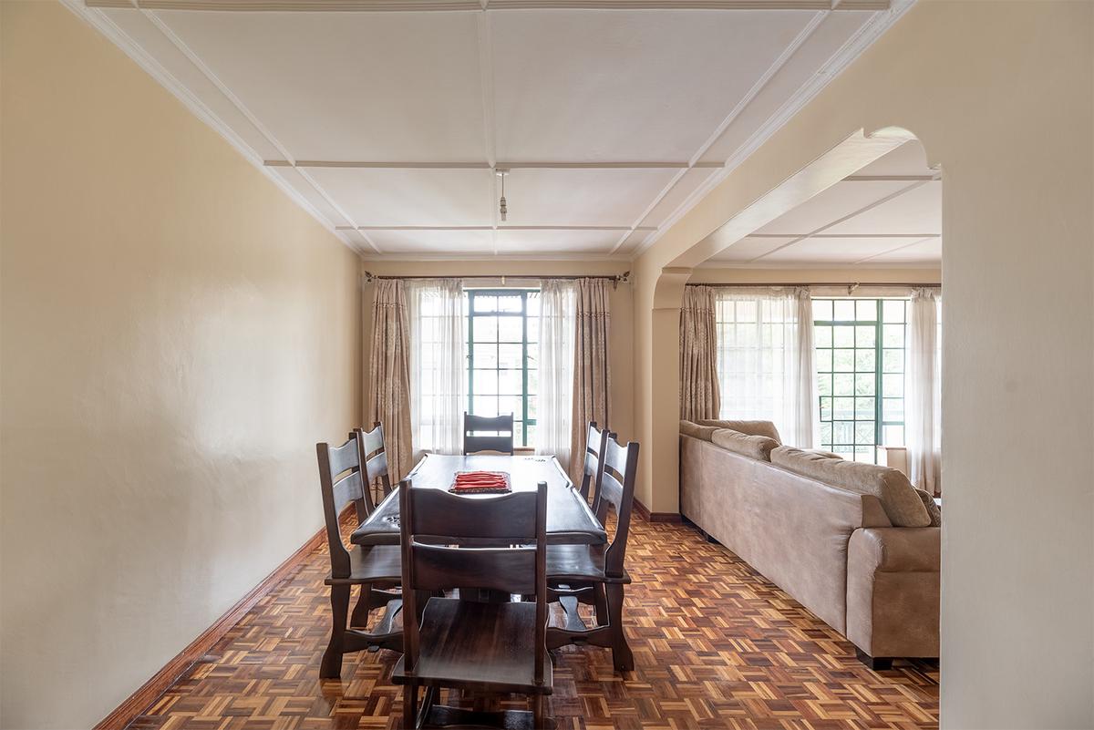 3 Bed Apartment with En Suite in Lavington - 6