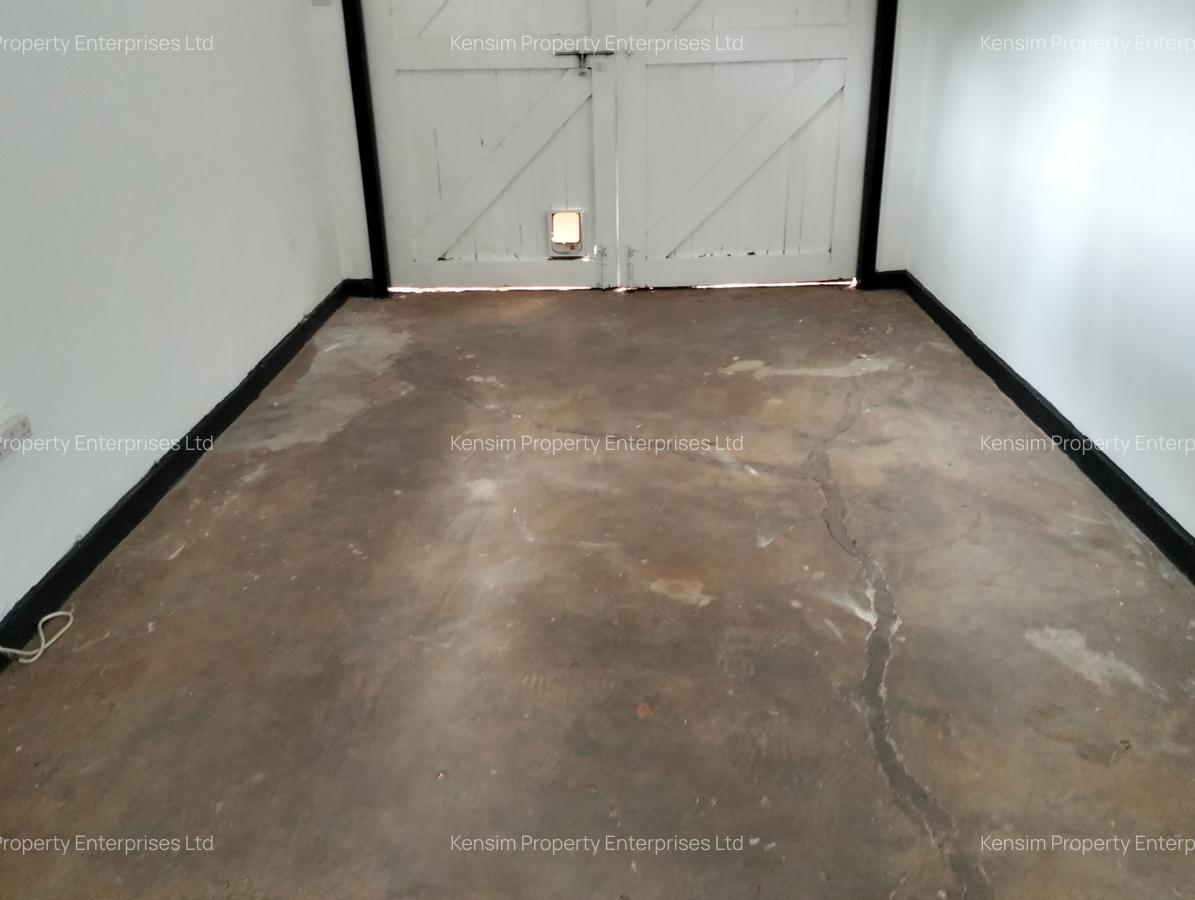 4 Bed Townhouse with En Suite in Lavington - 10