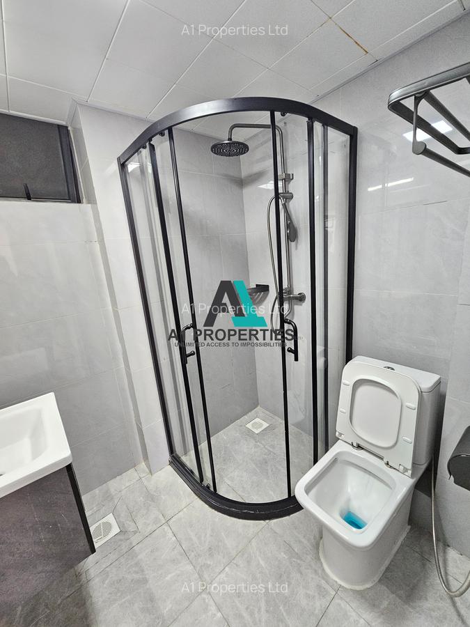 3 Bed Apartment with En Suite in Riverside - 10