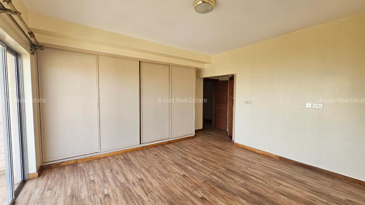 4 Bed Apartment with En Suite at Vihiga Road - 16