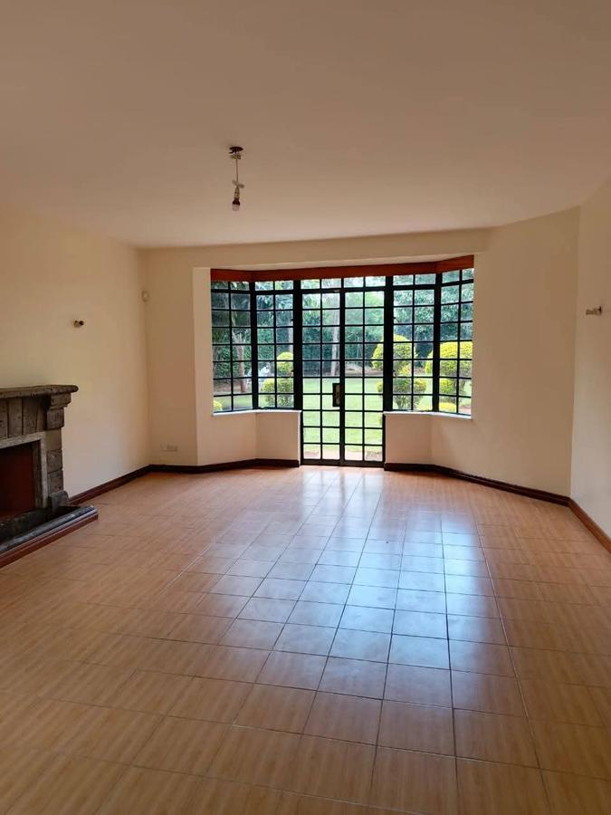 4 Bed House with En Suite in Runda - 3
