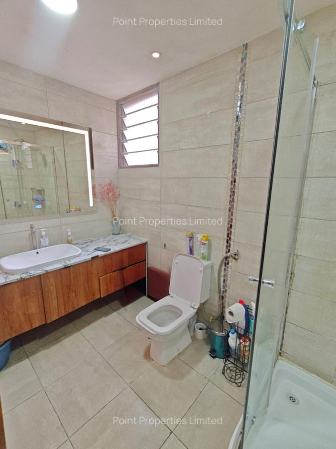 4 Bed Townhouse in Kilimani - 15