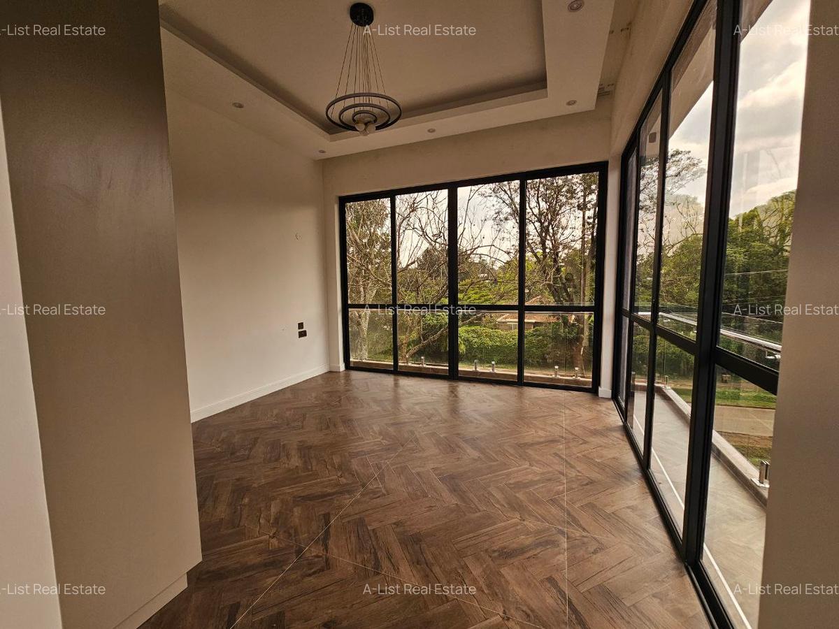 5 Bed Villa with En Suite at Muthangari Road - 12
