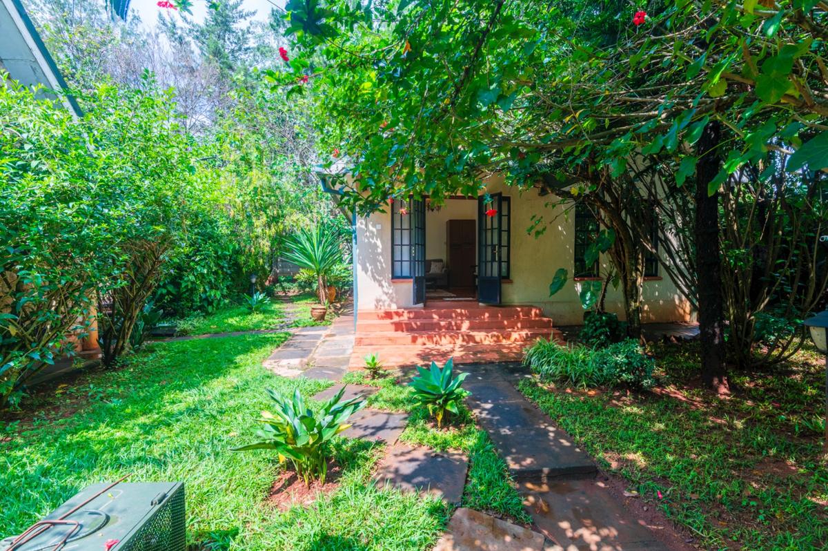 1 Bed House with Garden in Runda - 12