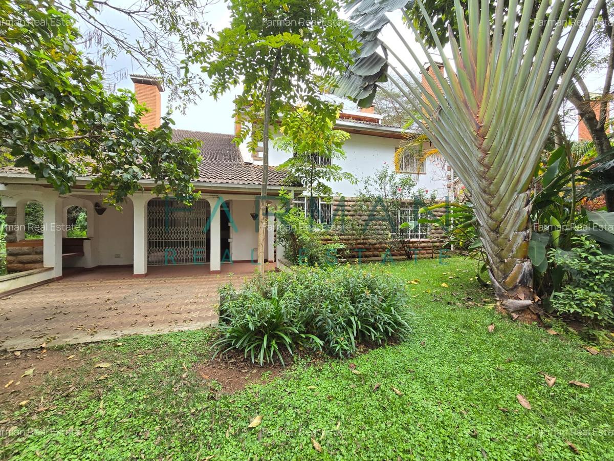 5 Bed House with En Suite in Kyuna - 5