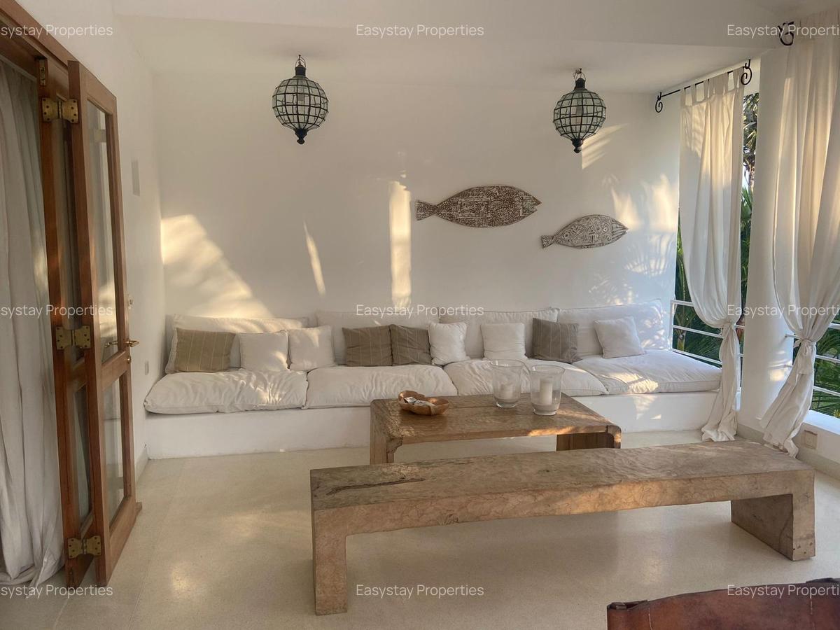 3 Bed Townhouse with Swimming Pool in Watamu - 10