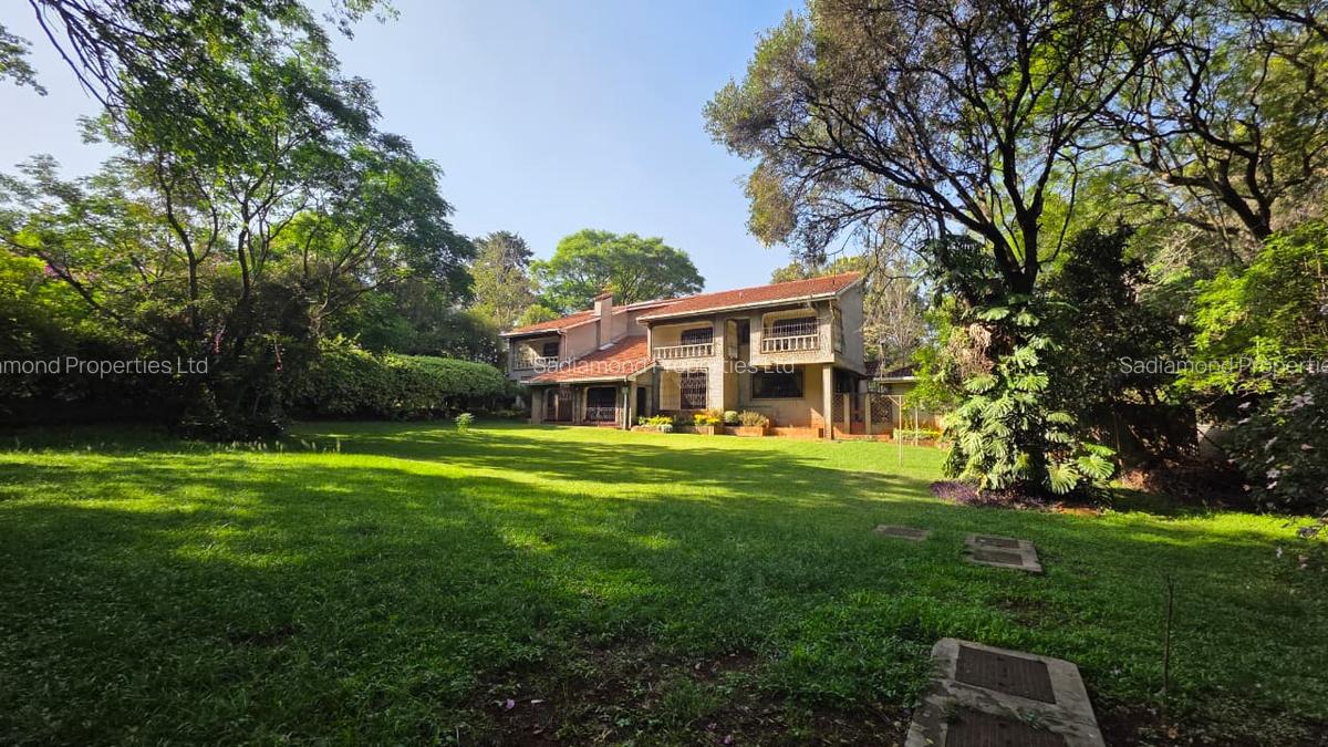 5 Bed House with En Suite in Karen - 3