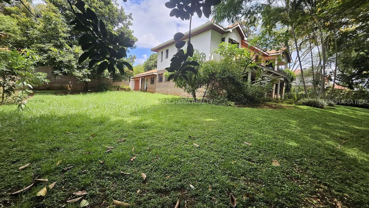 5 Bed House with En Suite in Runda - 9