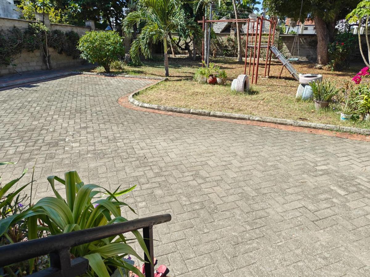5 Bed House with En Suite at Kiambu Road - 7