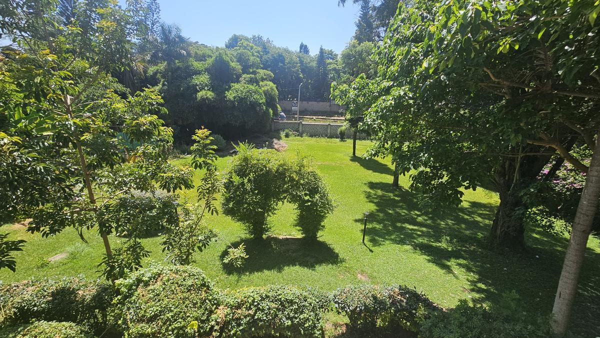6 Bed House with En Suite at James Gichuru - 13