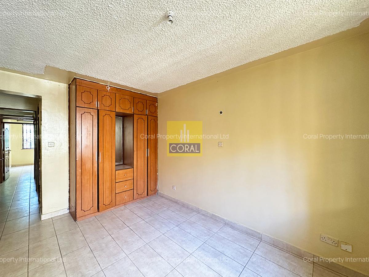 3 Bed Apartment in Lavington - 12