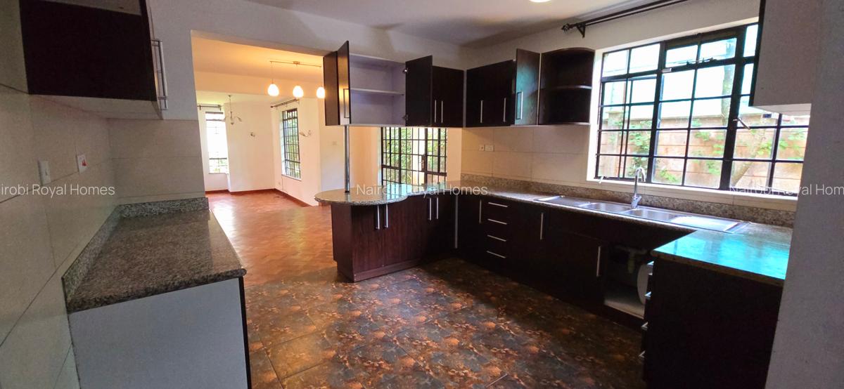 4 Bed Townhouse with En Suite at Chalbi Drive - 12