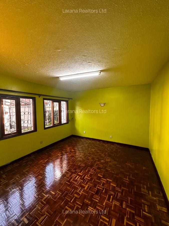 4 Bed Townhouse with Staff Quarters at Ole Dume Rd - 16
